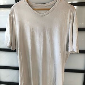 Lululemon 5 Year Basic V neck